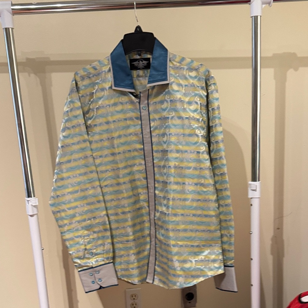 Stylish Men's Blue and Yellow Striped Shirt A78